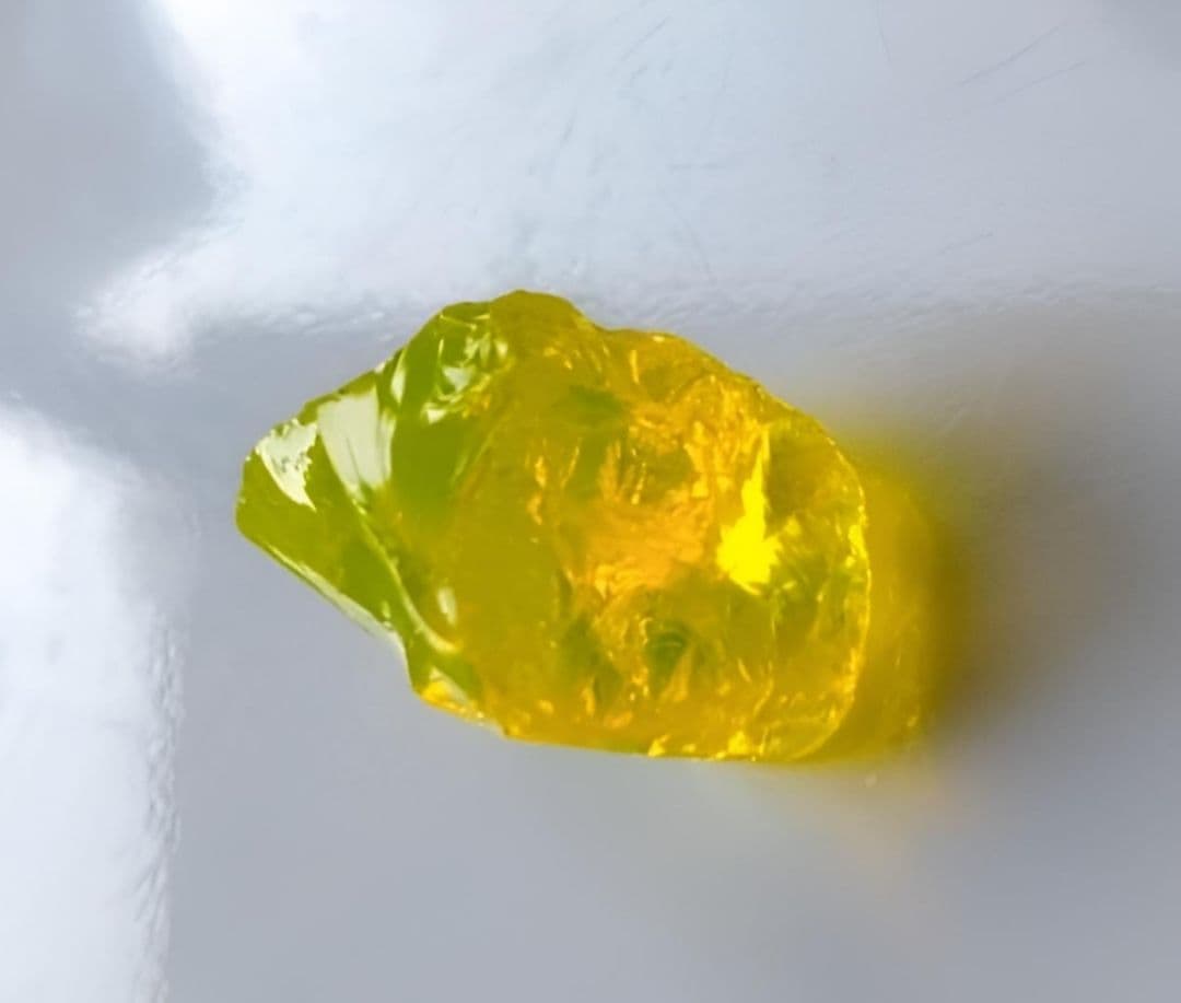 ラスト 希少 レア アンダラクリスタル 【ダイナミックヘリオドール】原石