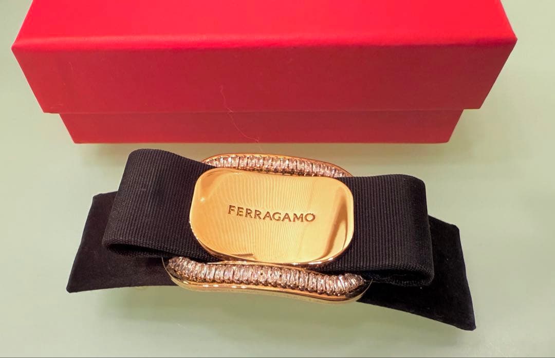 Tawa　フェラガモバレッタ