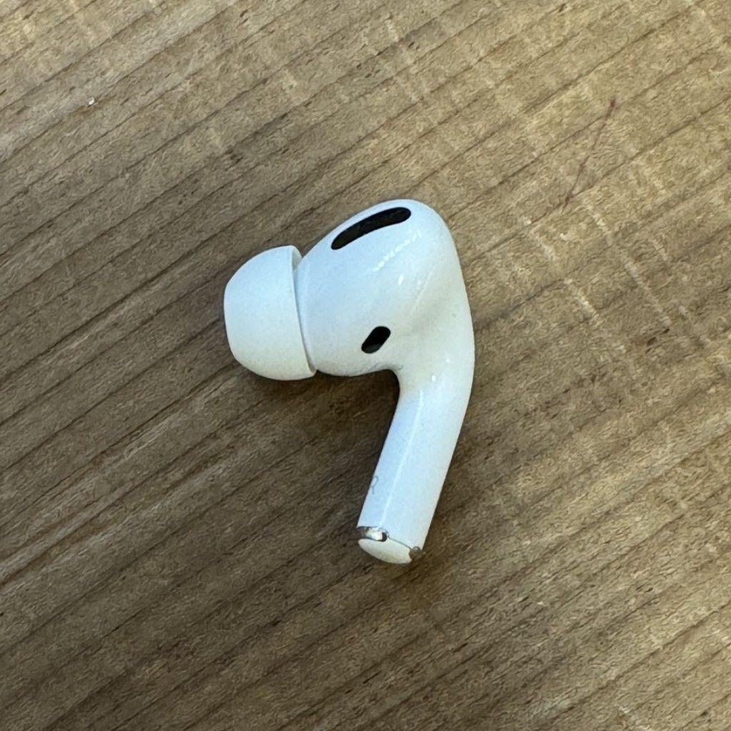 中古品$ AirPods Pro 第1世代 両耳のみRL USEDp/
