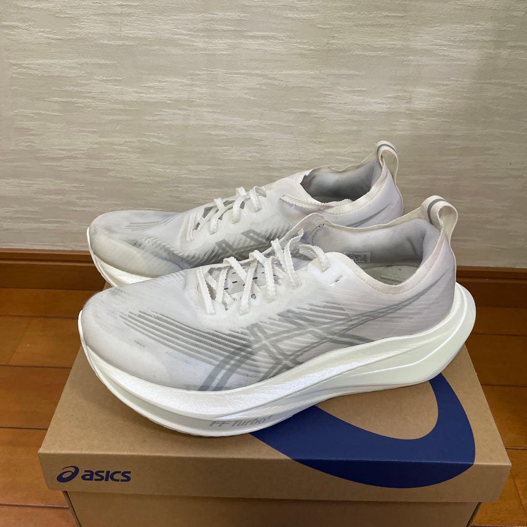 アシックスメガブラスト