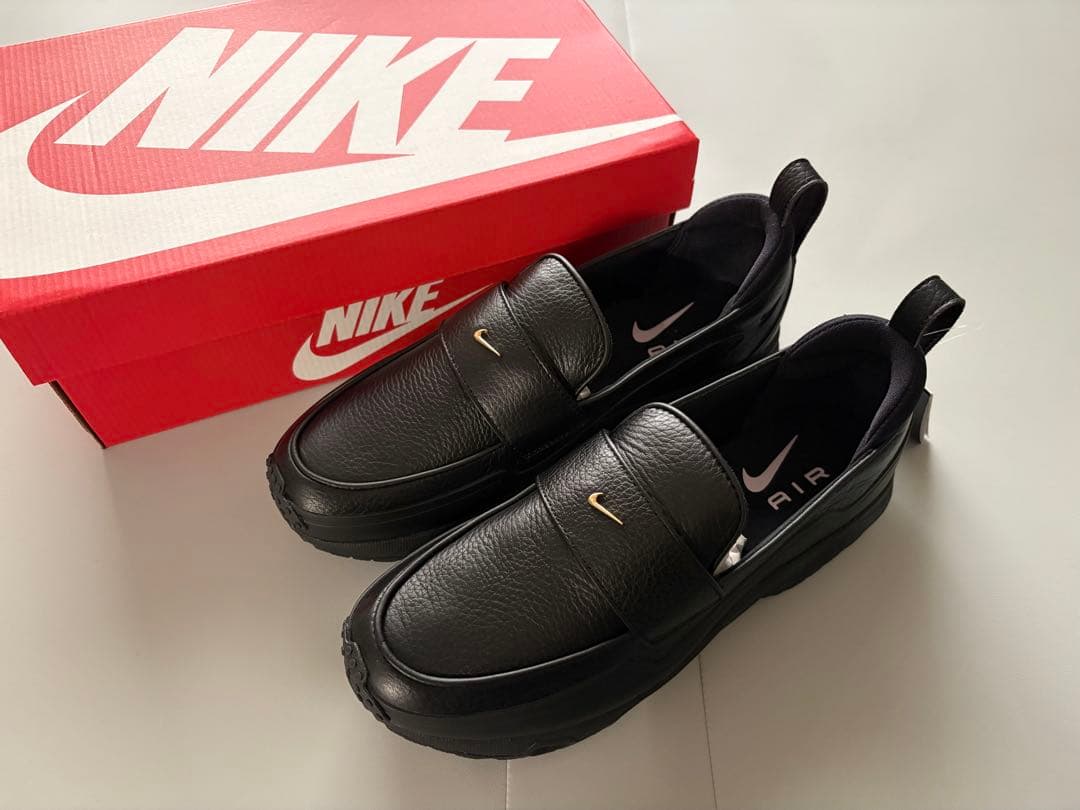 靴 NIKE W AIR MAX PHENOMENA 26cm