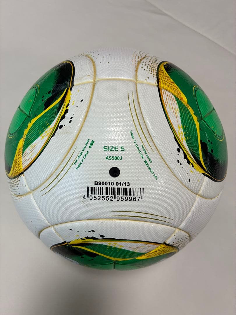 ラスト値下げ‼️超レア‼️【サッカーボール 2013W杯公式試合球】