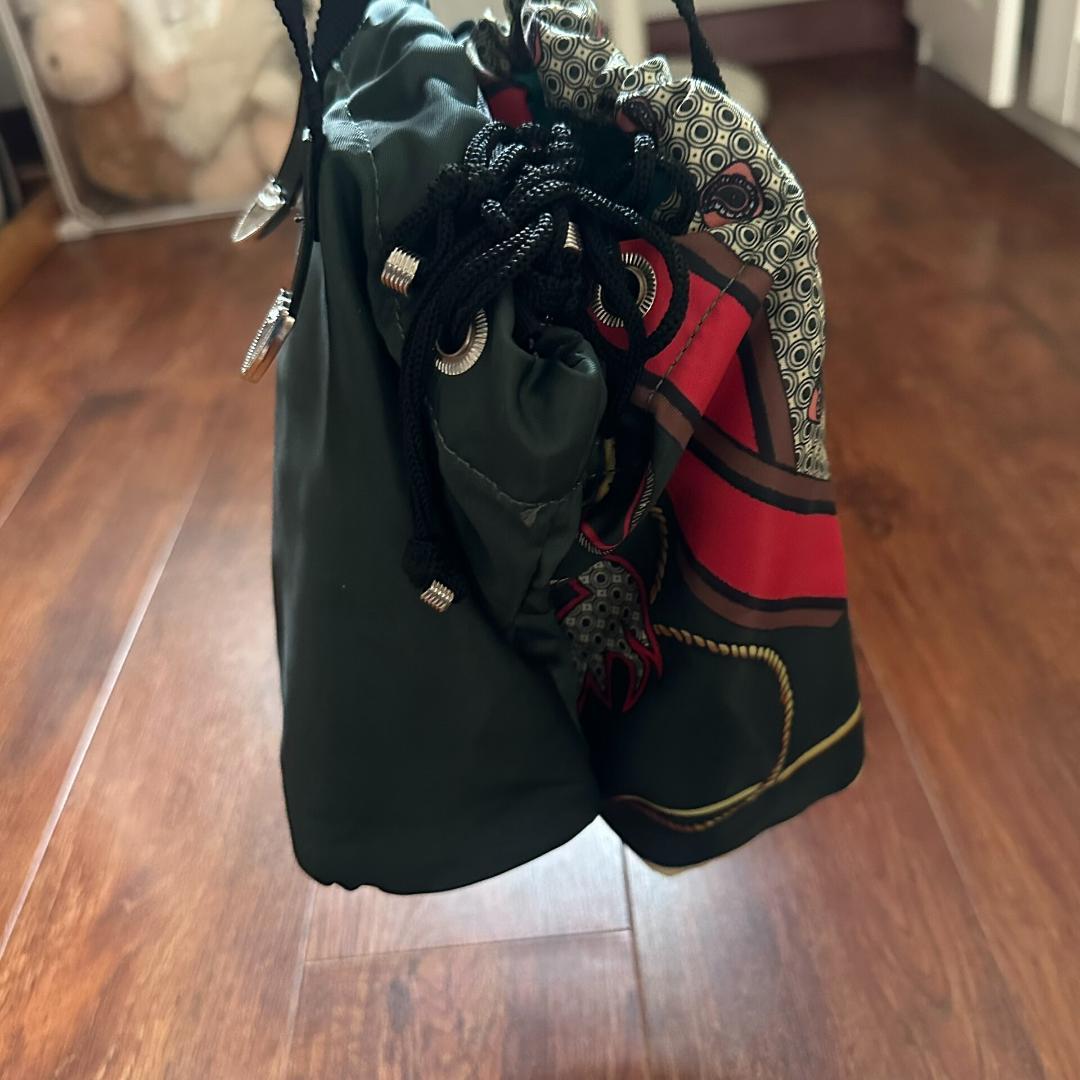 TOGA TOO プリント ドローストリングバッグ