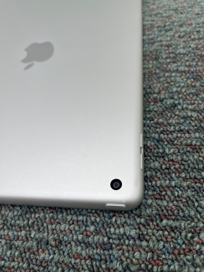 iPad9　第9世代　Wi-Fiモデル　タブレット　A2602　アップル　881