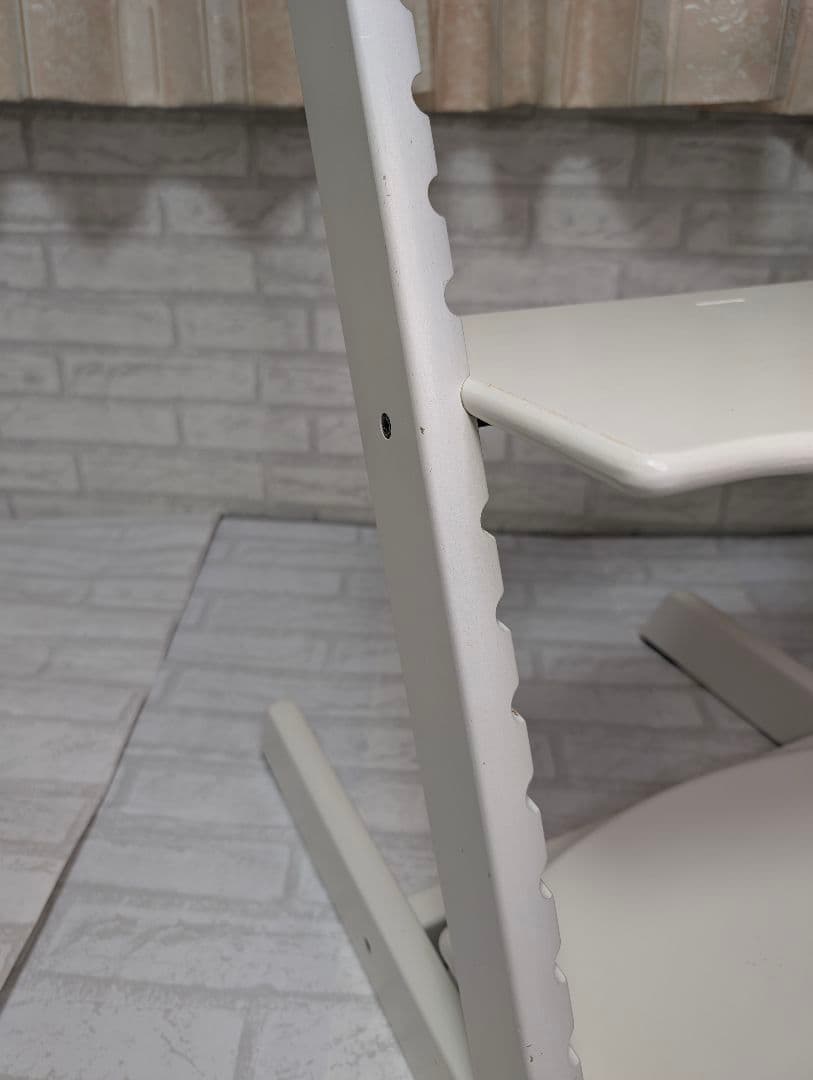 STOKKE ホワイト ハイチェア