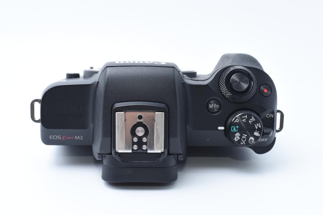 ★美品★ Canon EOS Kiss M 標準レンズセット