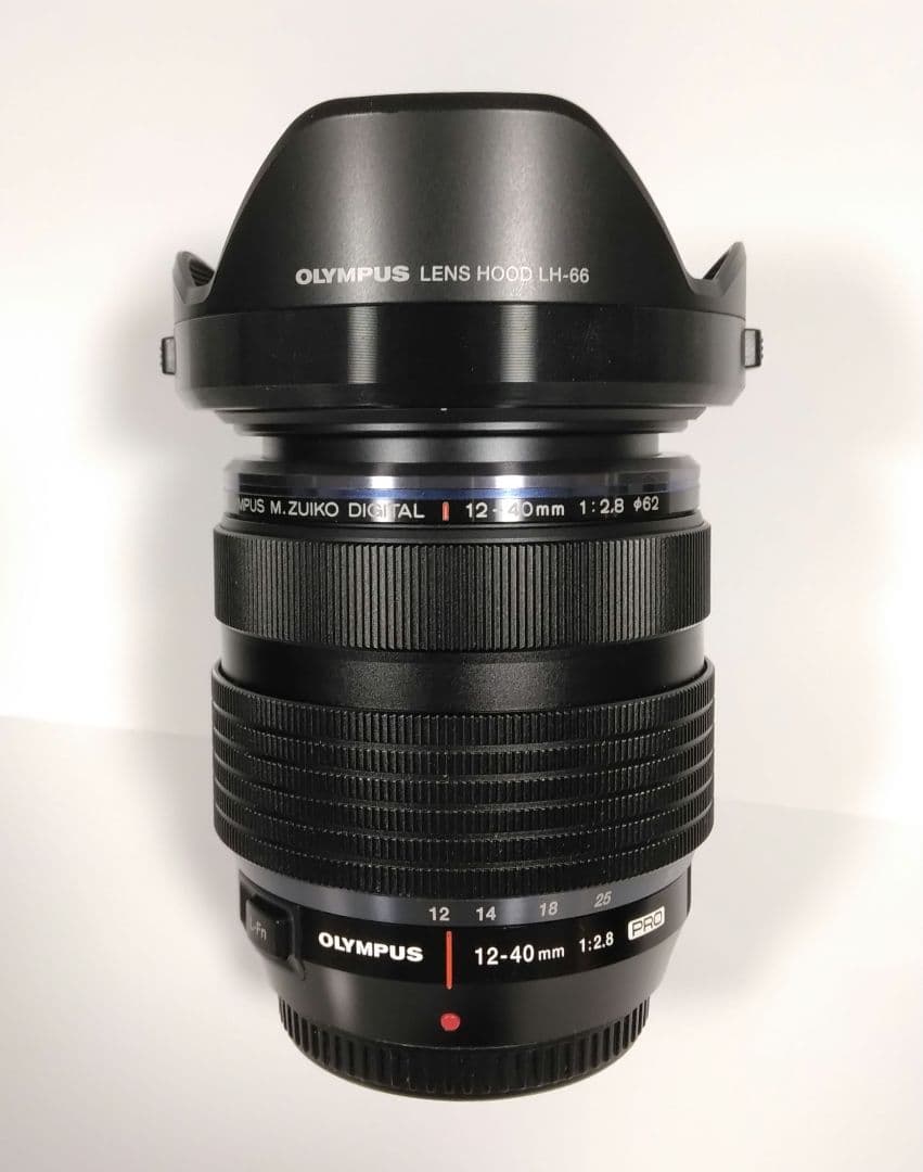 OLYMPUS ED 12-40mm F2.8 PRO ズームレンズ