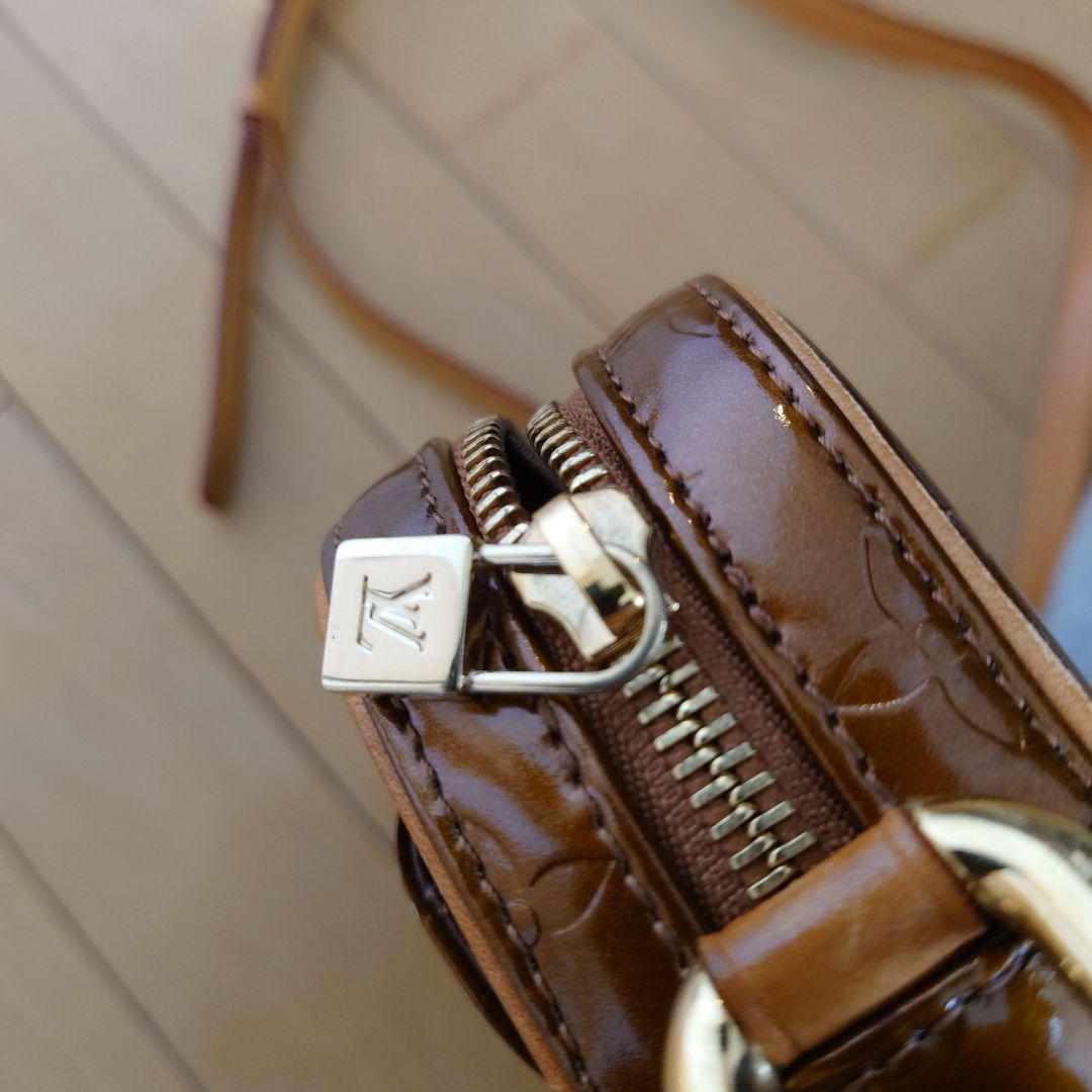 Louis Vuitton ブラウン ショルダーバッグ