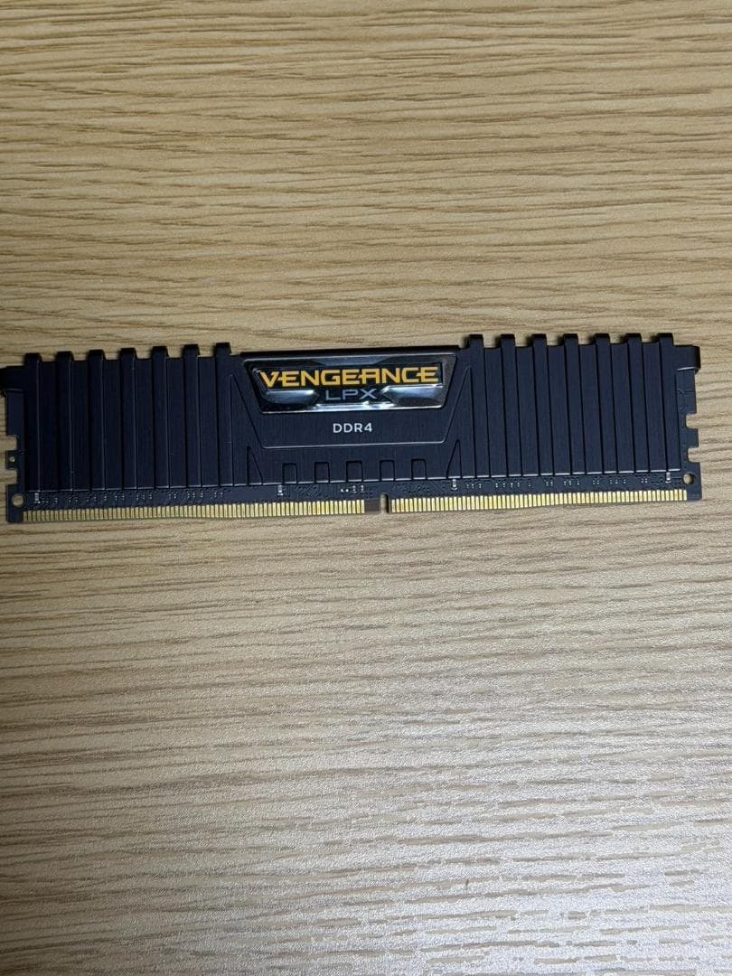 メモリー Corsair Vengeance LPX DDR4 16GB 3200MHz