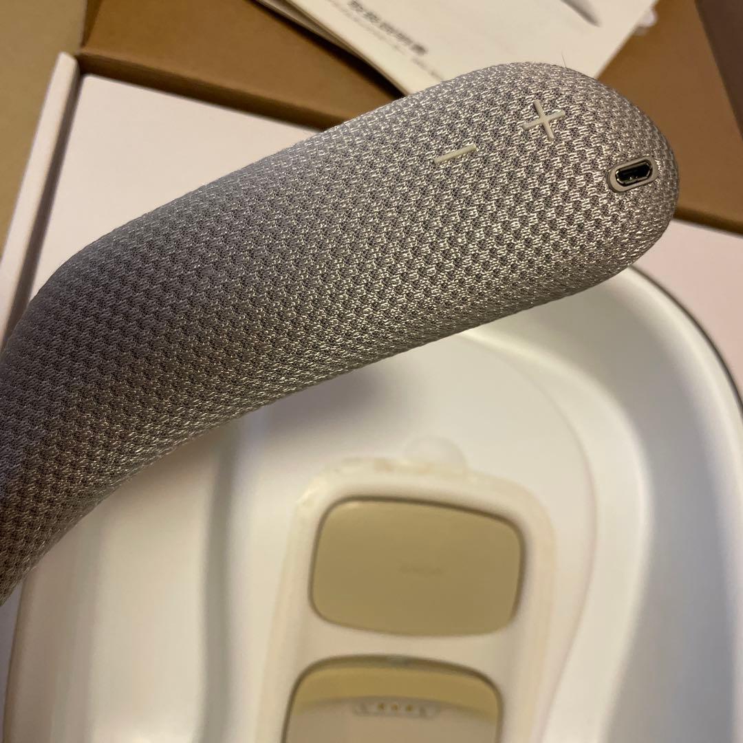 SONY ウェアラブルネックスピーカー　SRS-WS1