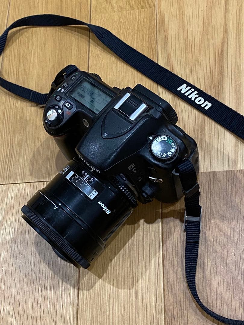 Nikon D80 デジタル一眼AFマクロ　NIKKOR 55㍉　レンズ付　※注