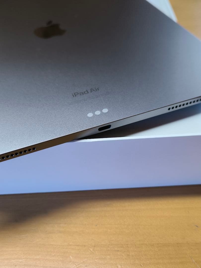 iPad Air (M2) 13インチ 256GB スペースグレイ Wi-Fi