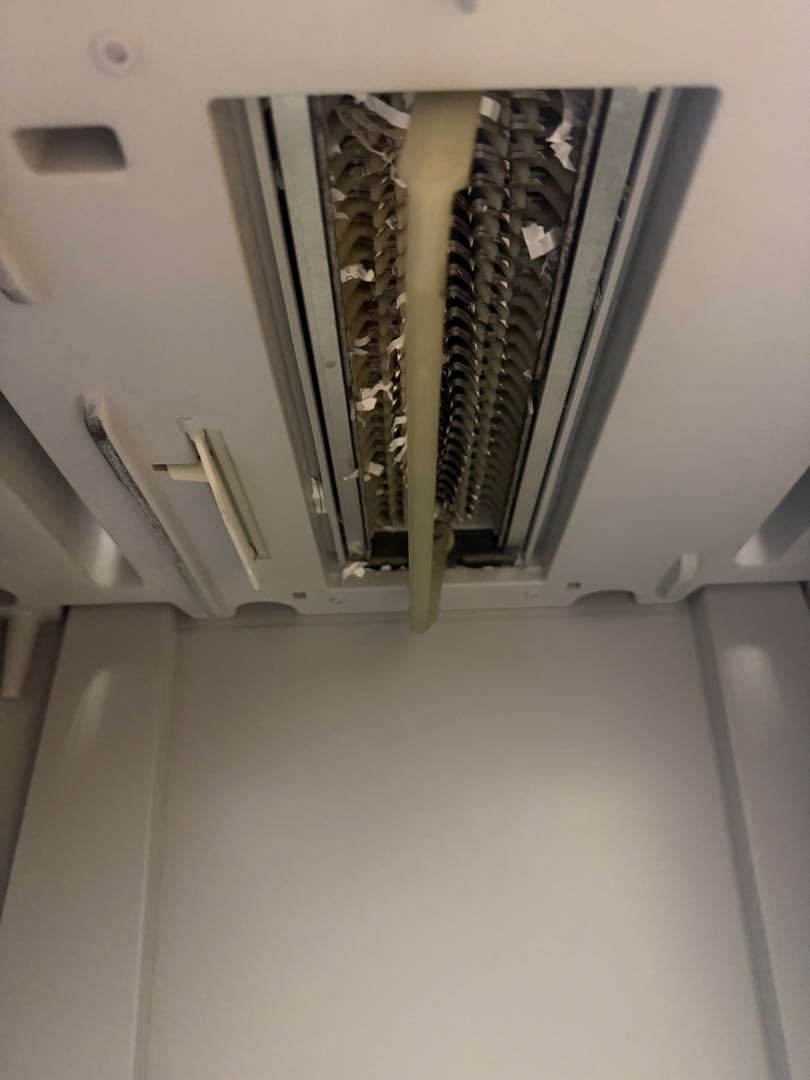 【アイリスオーヤマ】シュレッダー 自動細断150枚 AFS150C未使用に近い