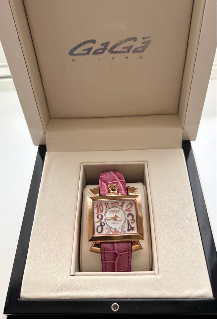 ガガミラノナポレオーネ 腕時計 ゴールドフレーム