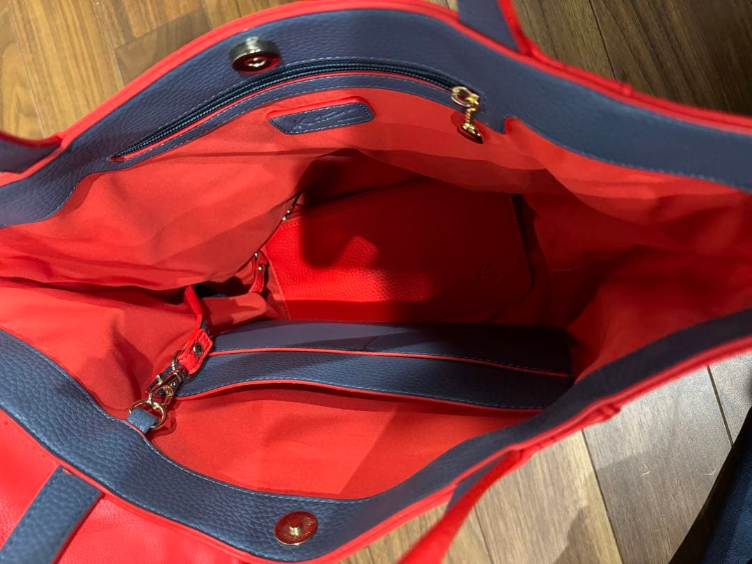 【キタムラ】未使用　レザー 赤 バッグ3点セット　1箇所ひび割れあり