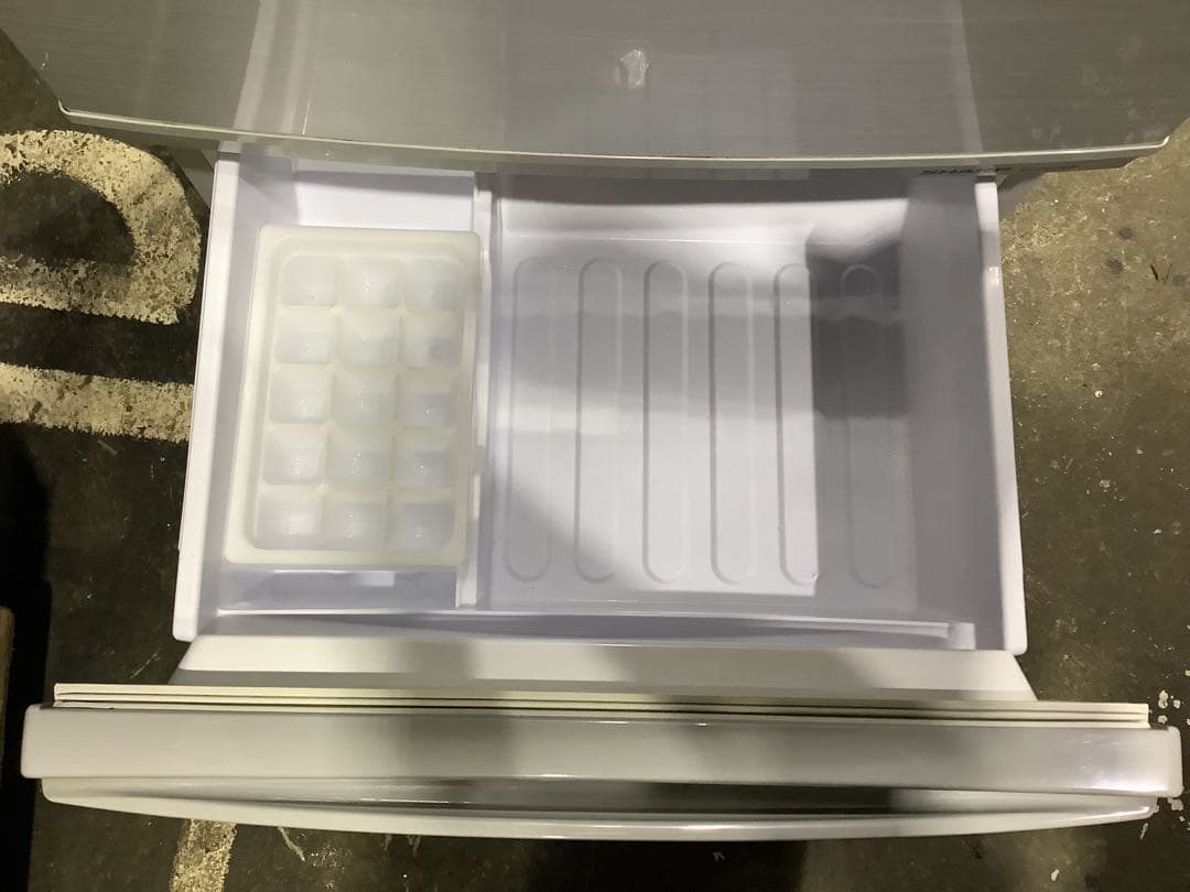 シャープ 2ドア冷蔵庫 SJ-PD14W-S 137L 2019年製