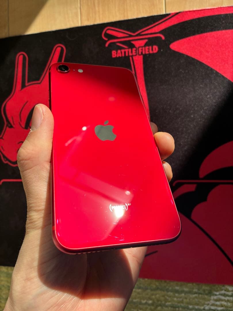 iPhoneSE2 プロダクトレッド 64GB 中古　本体・付属品+おまけ付き