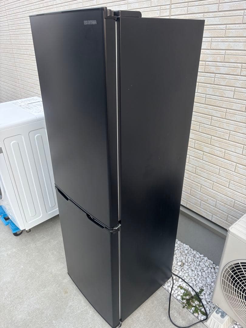 【配送・設置無料】少し大きめ冷蔵庫 162L アイリスオーヤマ