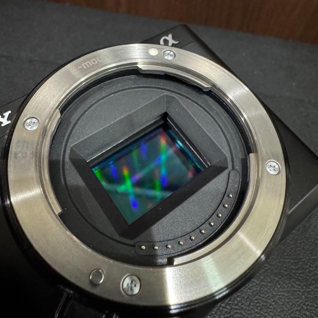 Sony ZV-E10 ミラーレスカメラ 16-50mmレンズ付き