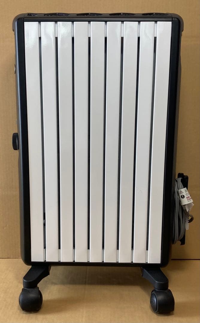 DeLonghi デロンギ オイルヒーター 8-10畳用MDHU12-BK