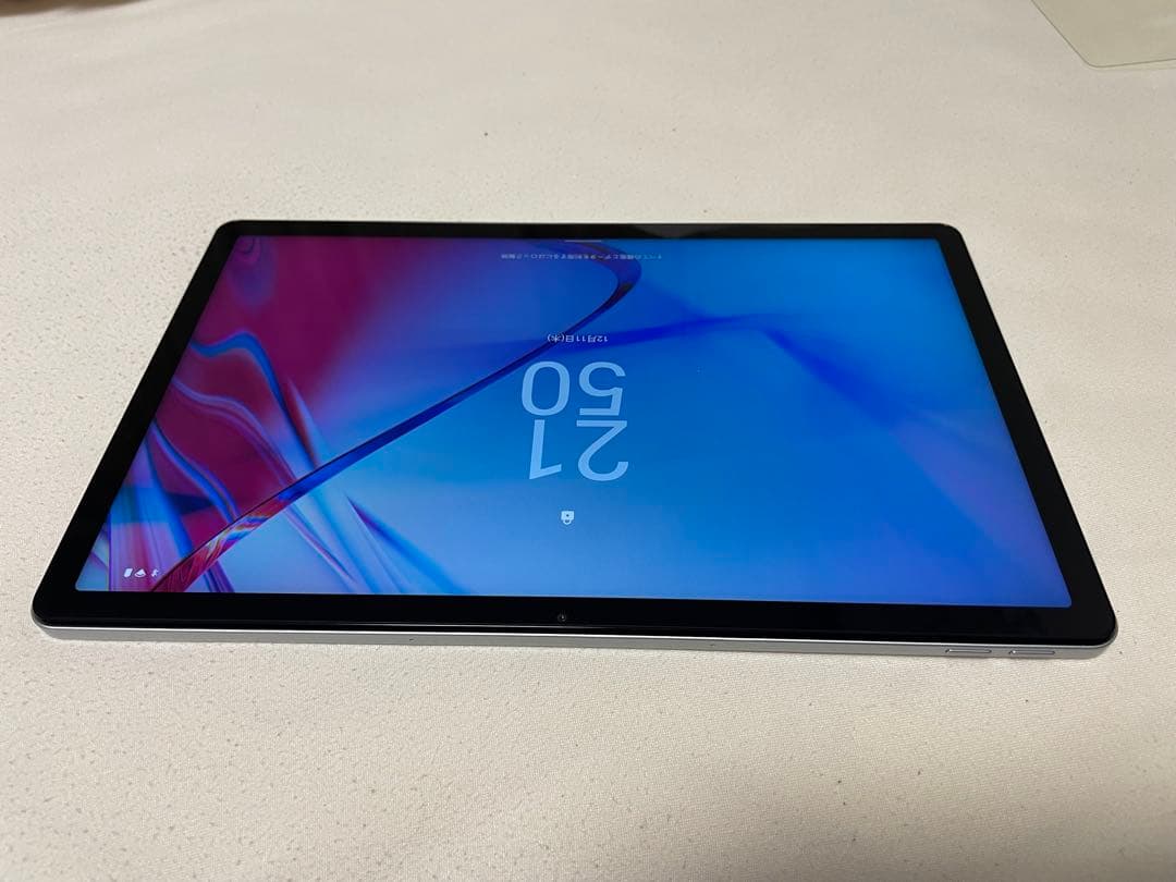 Lenovo Tab P11 5G LET01（ムーンホワイト）美品