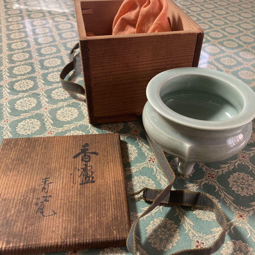 青磁　香炉　東山