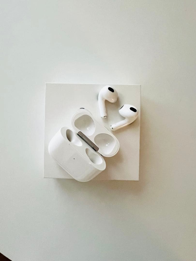 【動作良好】AirPods 第3世代 本体・箱・説明書付き