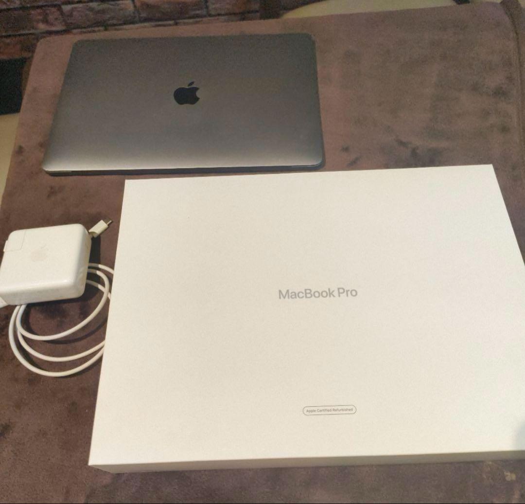 Apple MacBook pro 2020 intel（8G 512ギガ）