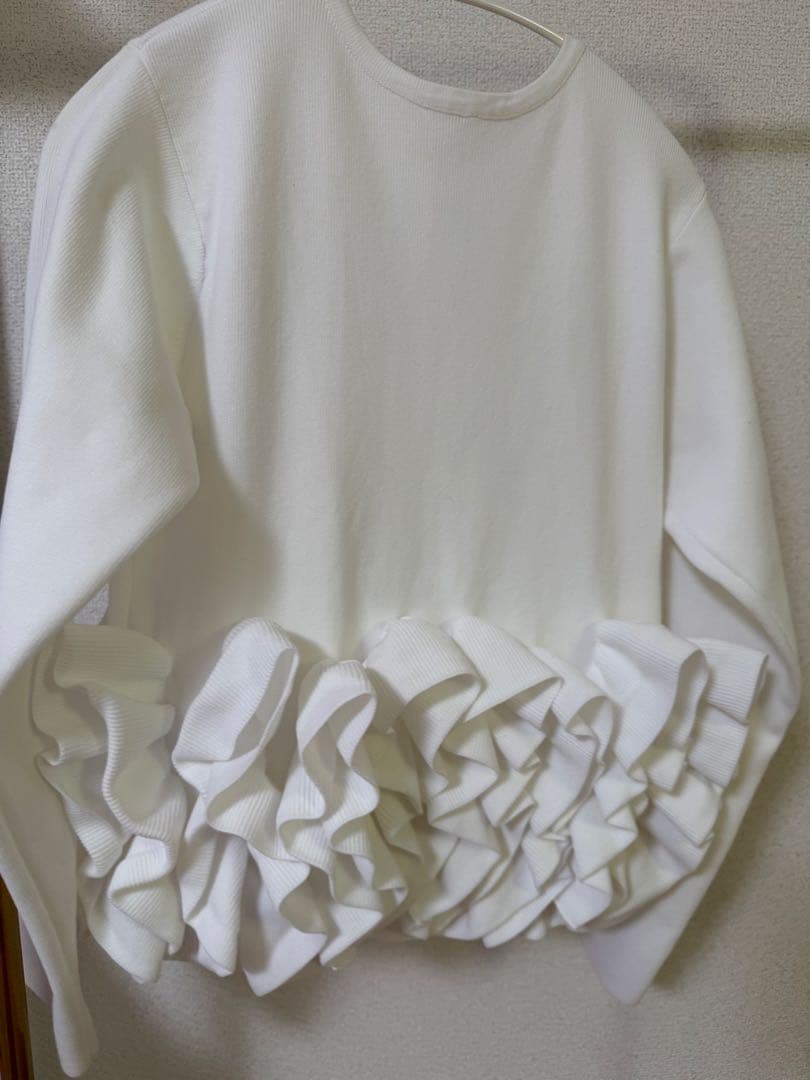 み*み様 【本物】TREFLE＋1 スワンカーディガン　ホワイト