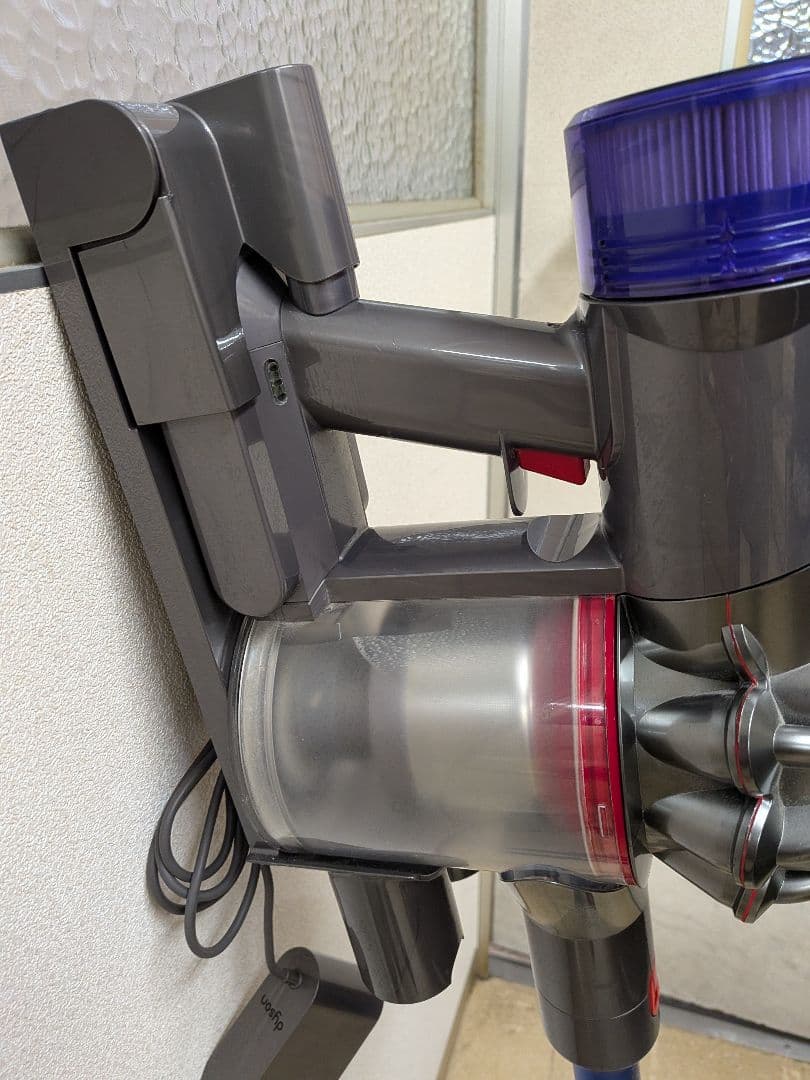 【美品】dyson v8 slim fluffy origin