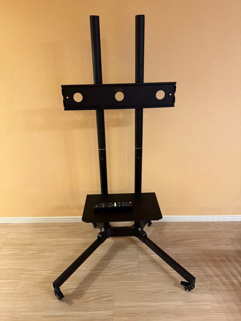 ＊東京都付近取引限定＊訳あり激安TCL 65V型 4K 液晶テレビ 65P8S