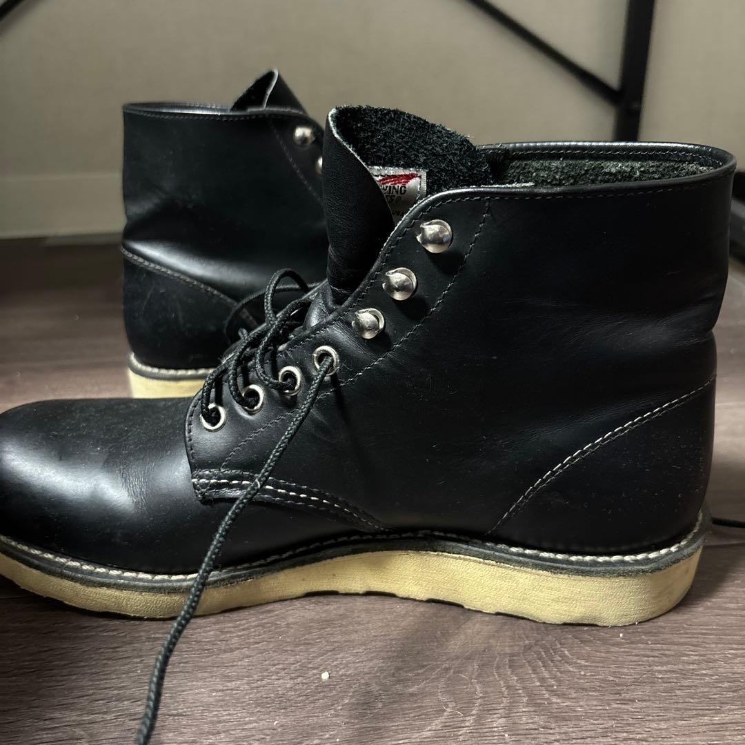 黒のレザーハイカットブーツ