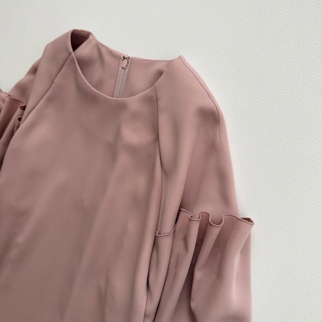 美品✨25SS✨3.5万✨アドーア　ダブルストレッチブラウス　立体ギャザー