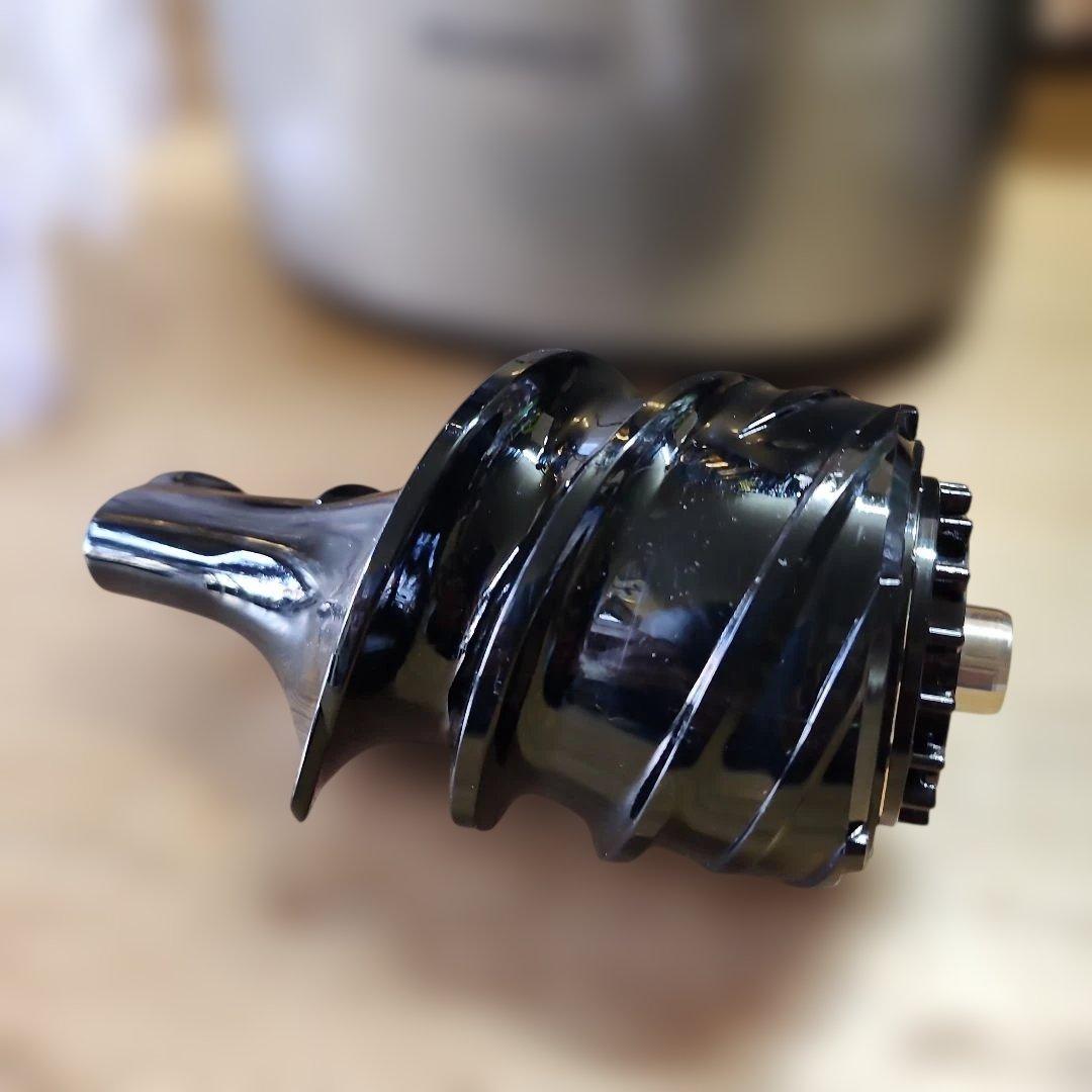 Kuvings JSG-831M Whole ホールスロージューサー