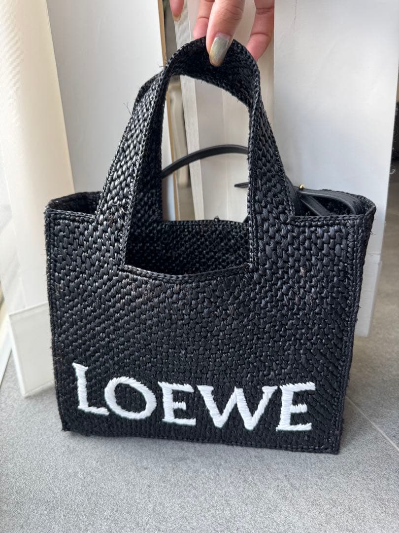LOEWE かごバッグ　フォント　トート　カゴ　ショルダー　黒