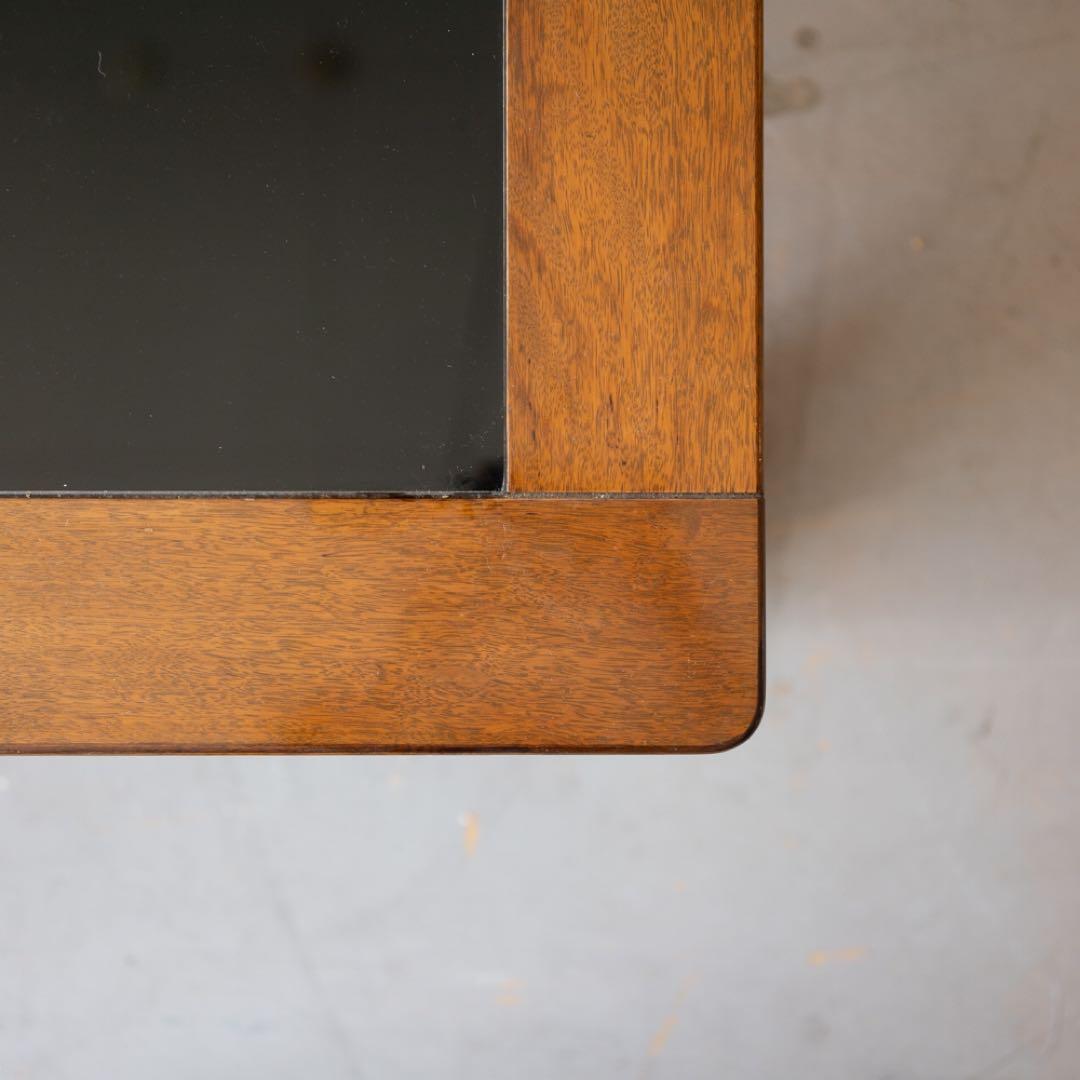 ナラ材　ブラウン色 センターテーブル ガラス天板