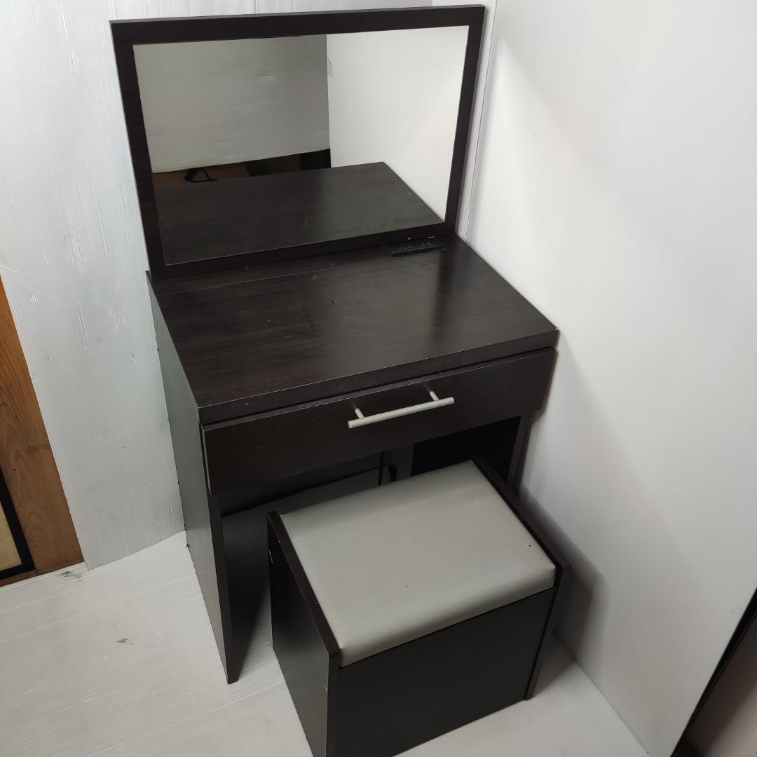 ニトリ　一面鏡ドレッサー　５９×３９×１１３　ブラウン　レトロ