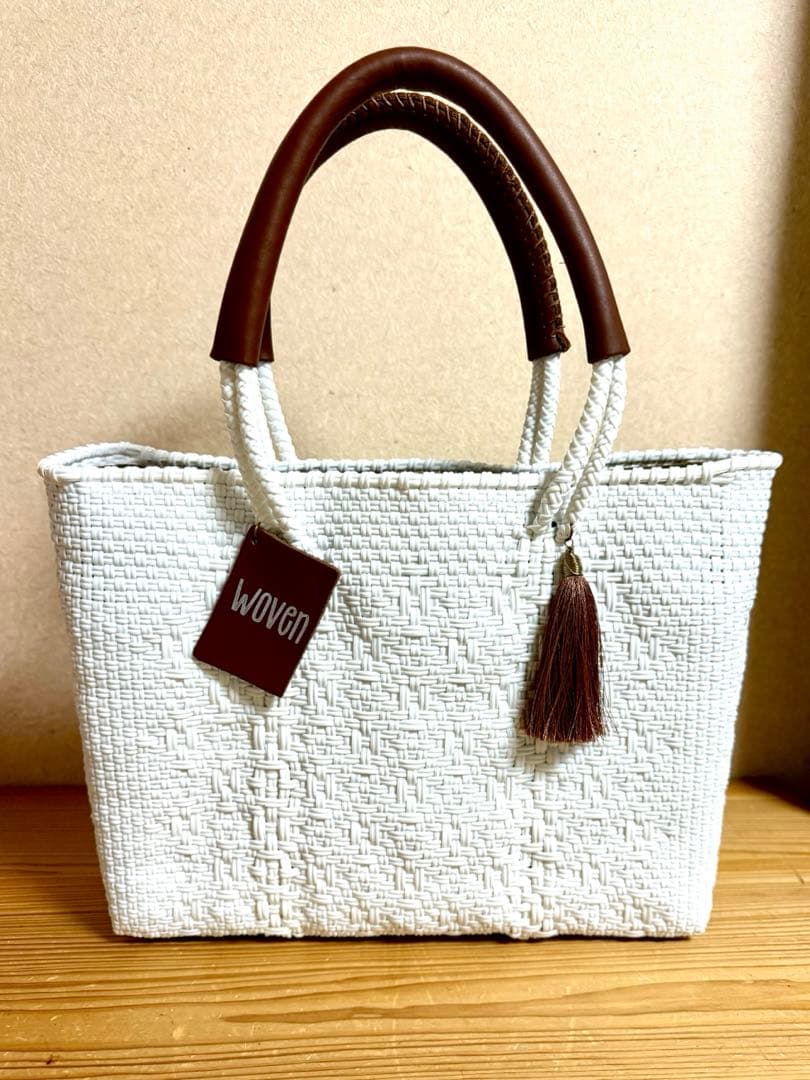 WOVEN ホワイト かごバッグ　メルカド　バッグ