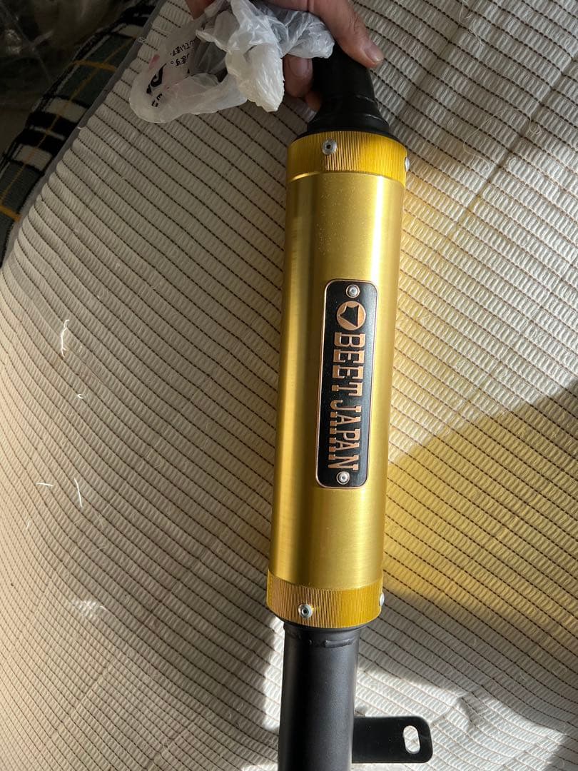 BEET ゴールド マフラー　ゼファーχ