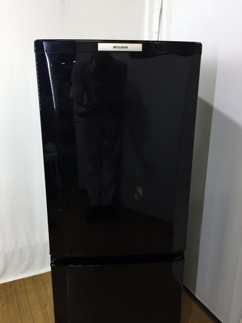 美品 中古★三菱 146L 冷蔵庫【MR-P15S-B】