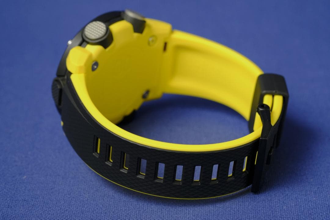 【美品】G-SHOCK GA-2000 ブラック×イエロー／箱有り (123)