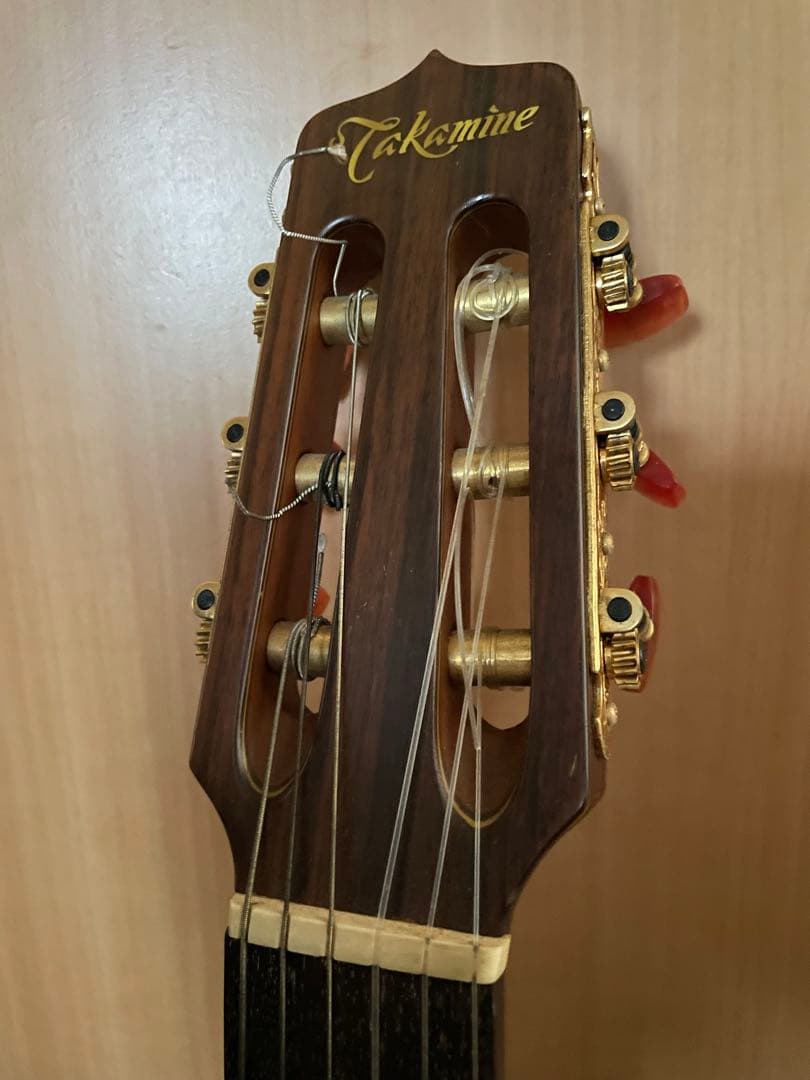 S*X様 Takamine EN-30C エレアコ