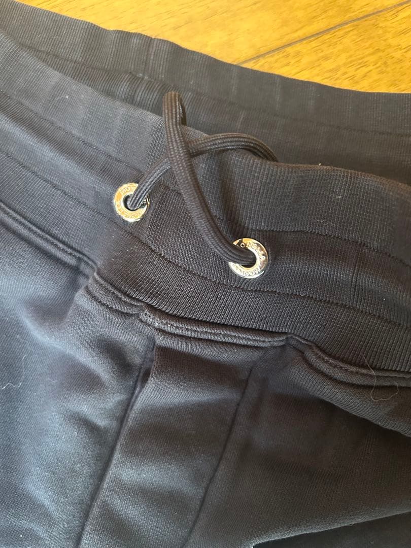 モンクレ　カラーブロックジョガーパンツ　ブラック