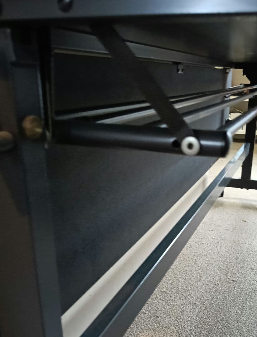 ♥KOKUYOコクヨ　オフィス会議テーブル　幕板付　W1800ホワイト　美品