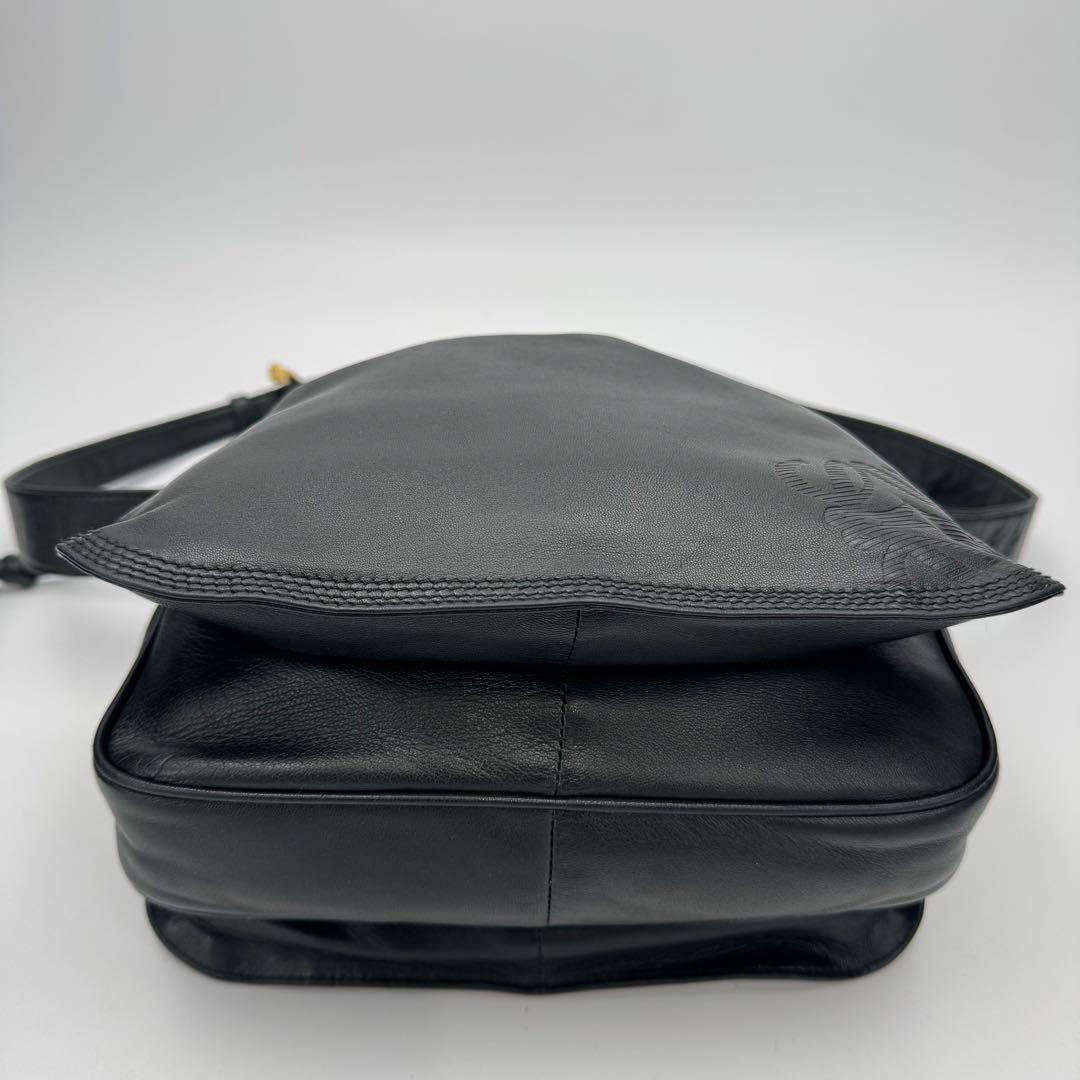 ロエベ アナグラム フラメンコ ナッパ レザー 巾着 ショルダーバッグ 黒緑