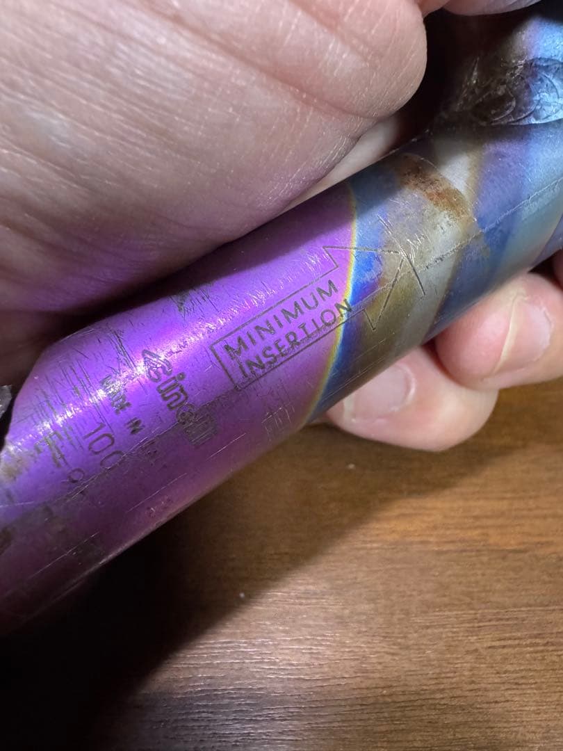 チネリ　チタン製ステム マルチカラー　GRAMMO