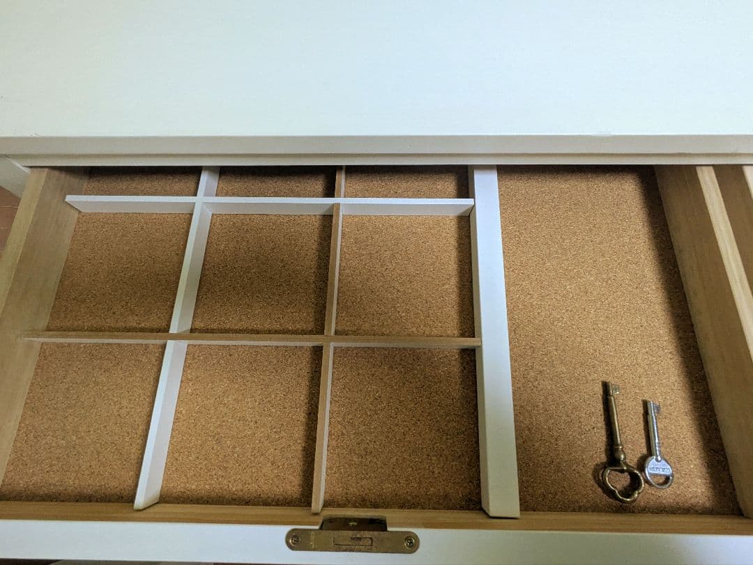 モモナチュラル　キャビネット