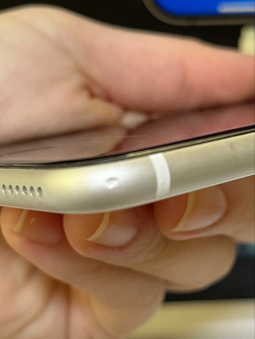 iPhone SE 第二世代　ホワイト