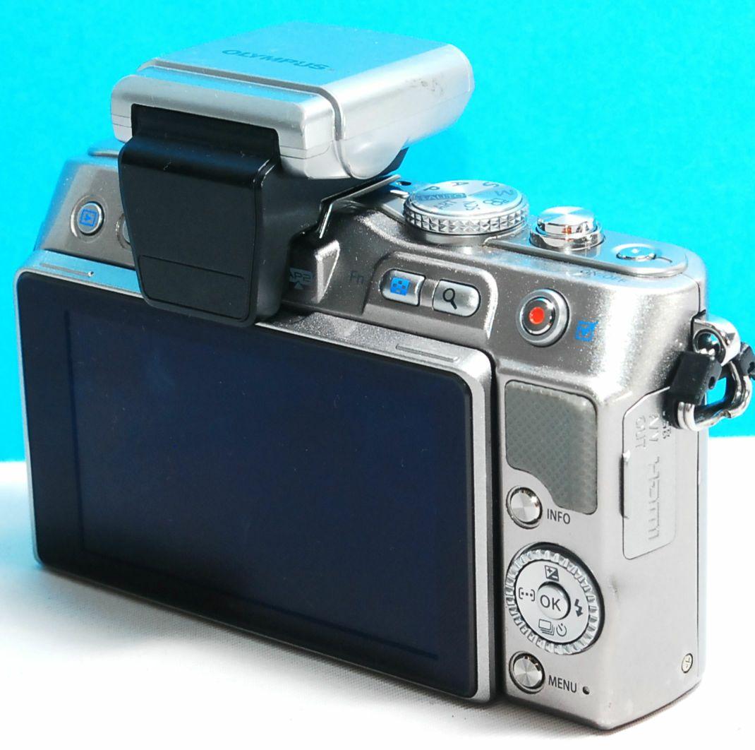 OLYMPUS E PL3 シルバー　ボディ　送料無料