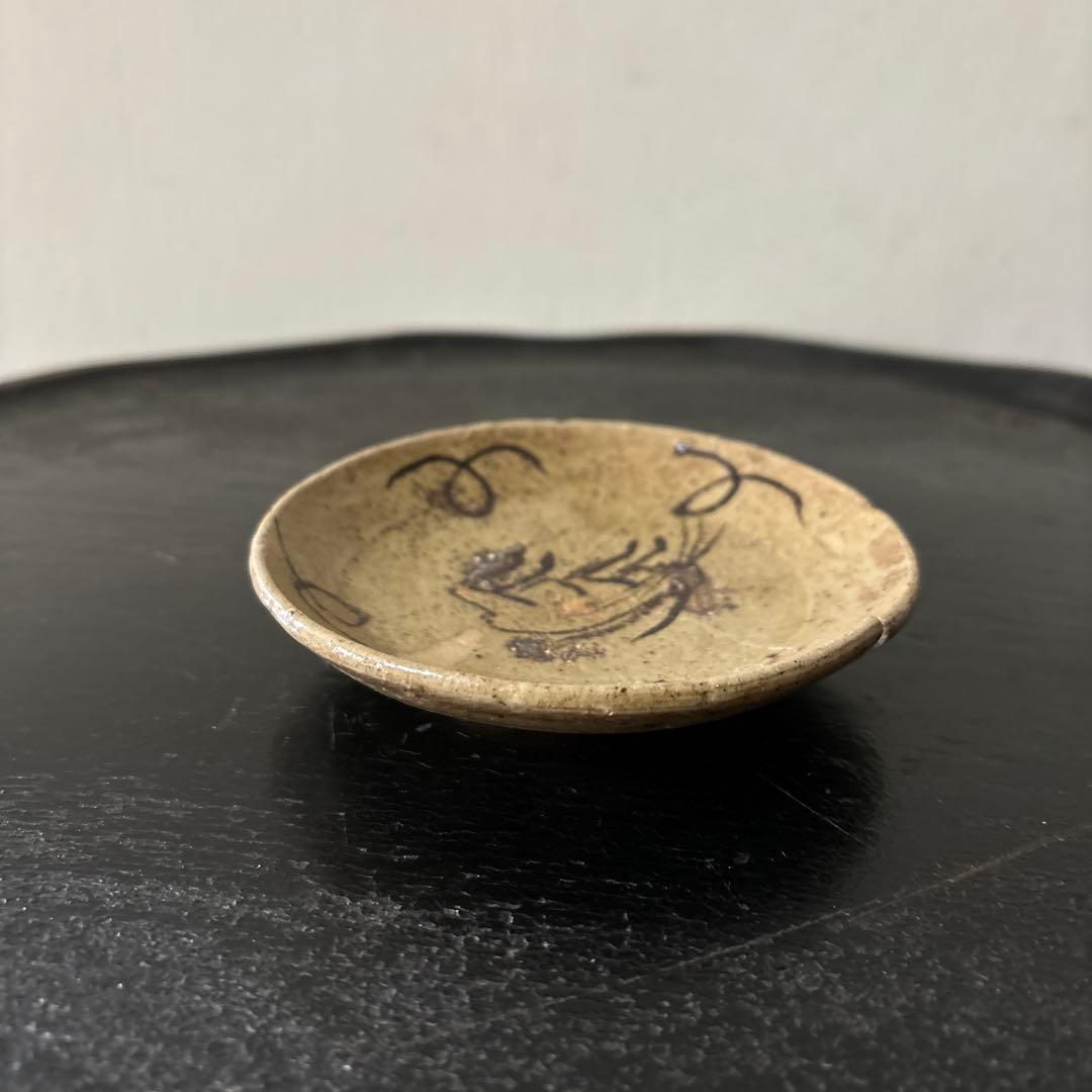 古唐津　兎小皿　うさぎ　武雄系小峠窯　平盃　骨董　検:白洲正子　西岡小十　李朝